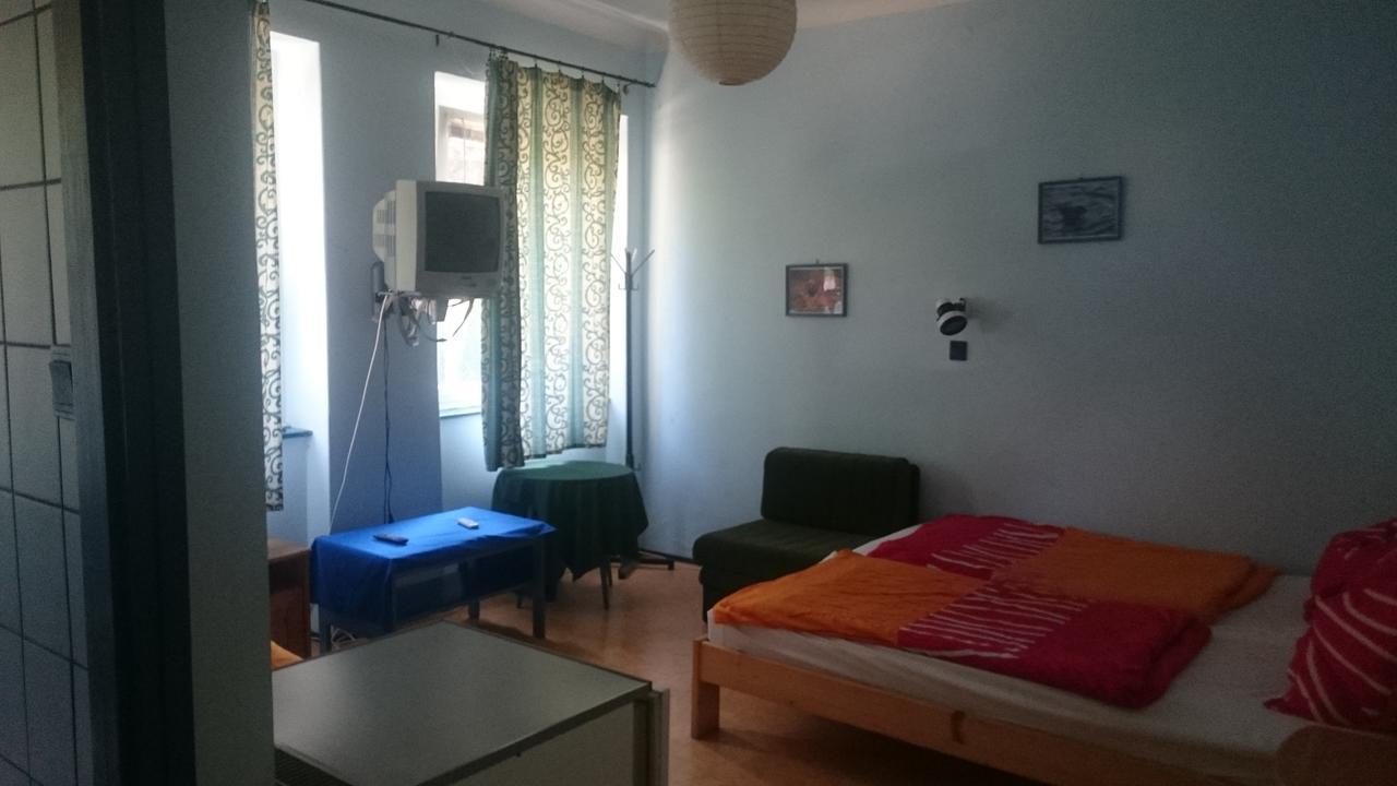 Piccolo Panzio Bed and Breakfast Balatonfenyves Esterno foto